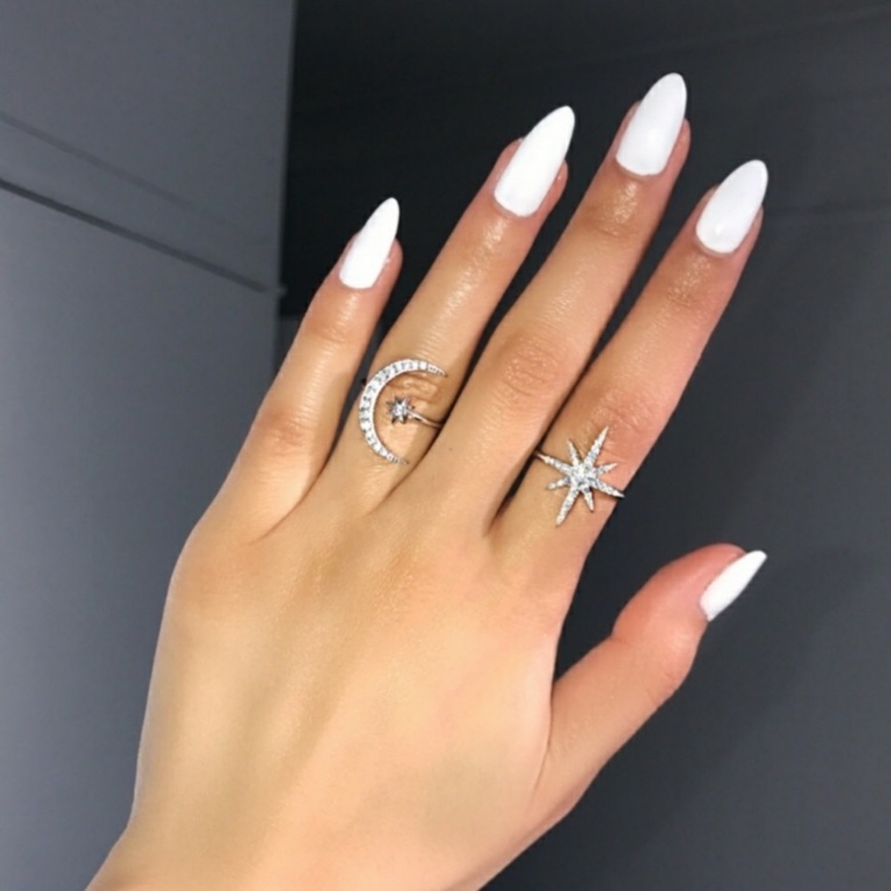 **New Silver Crescent Moon & Star Resizeable Ring - Picture 8 of 8